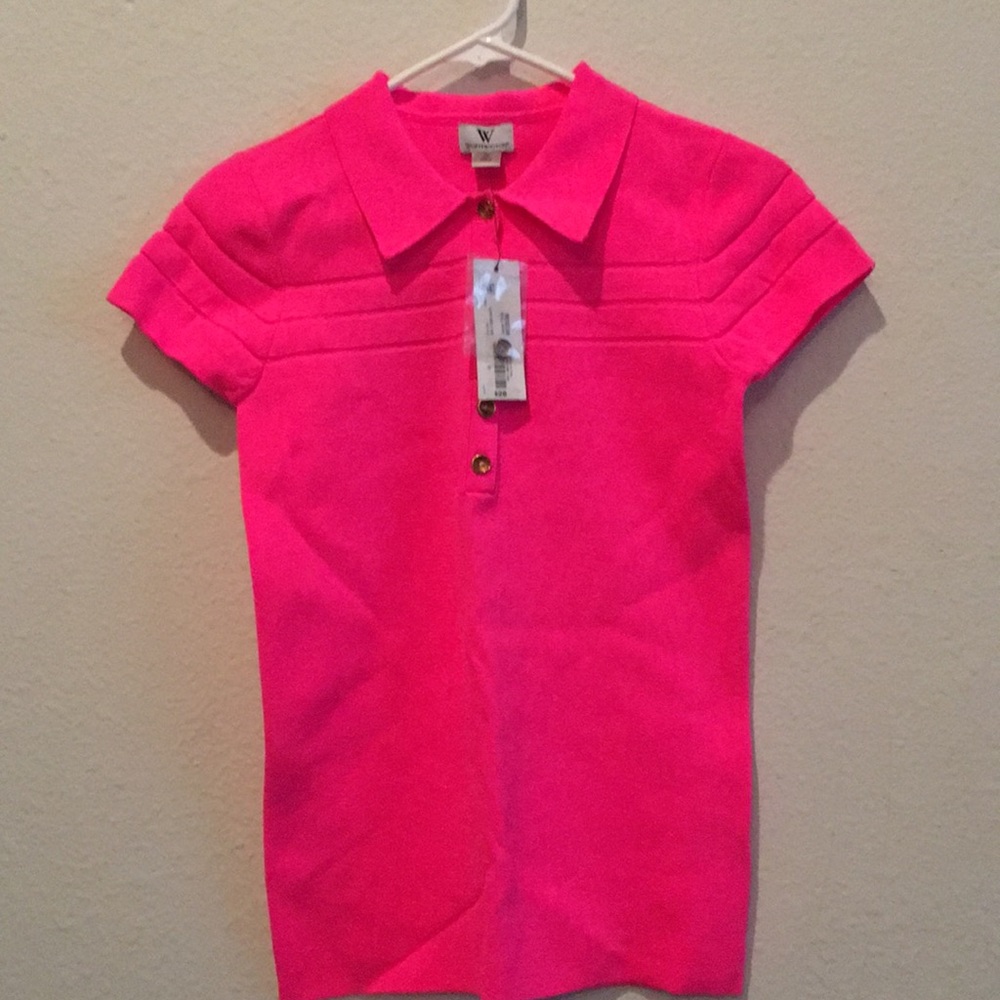 Worthington got pink shirt